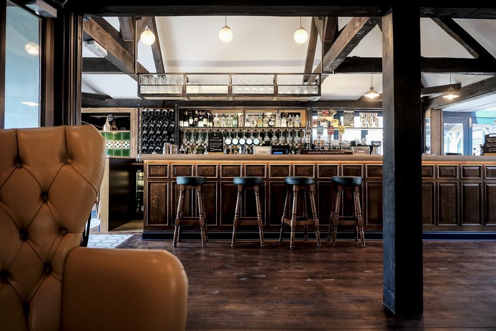 Cromwell Arms Country Pub With Rooms Romsey Eksteriør billede