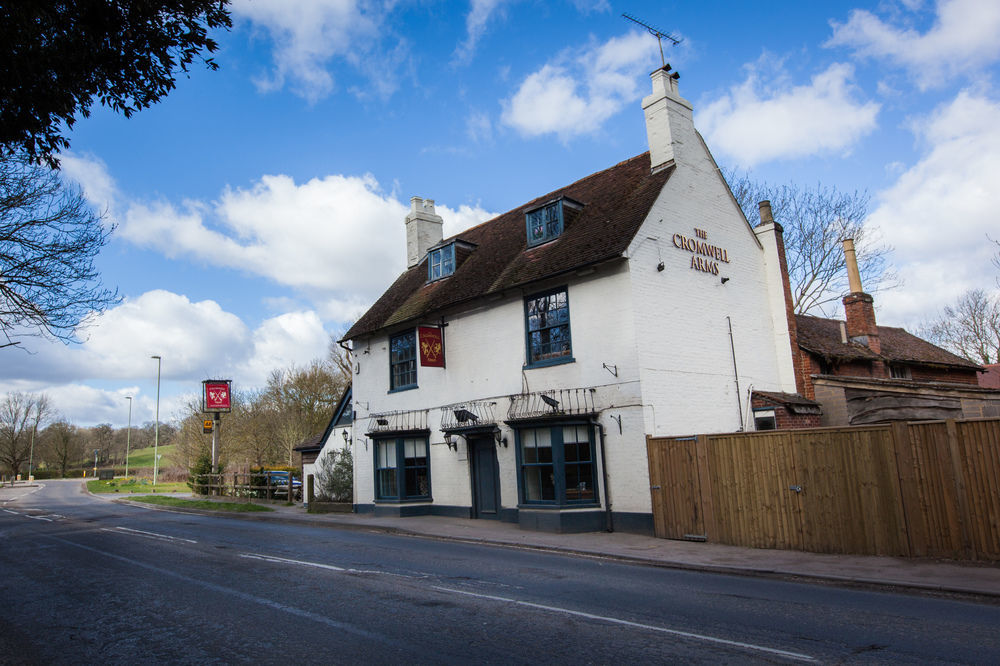 Cromwell Arms Country Pub With Rooms Romsey Eksteriør billede