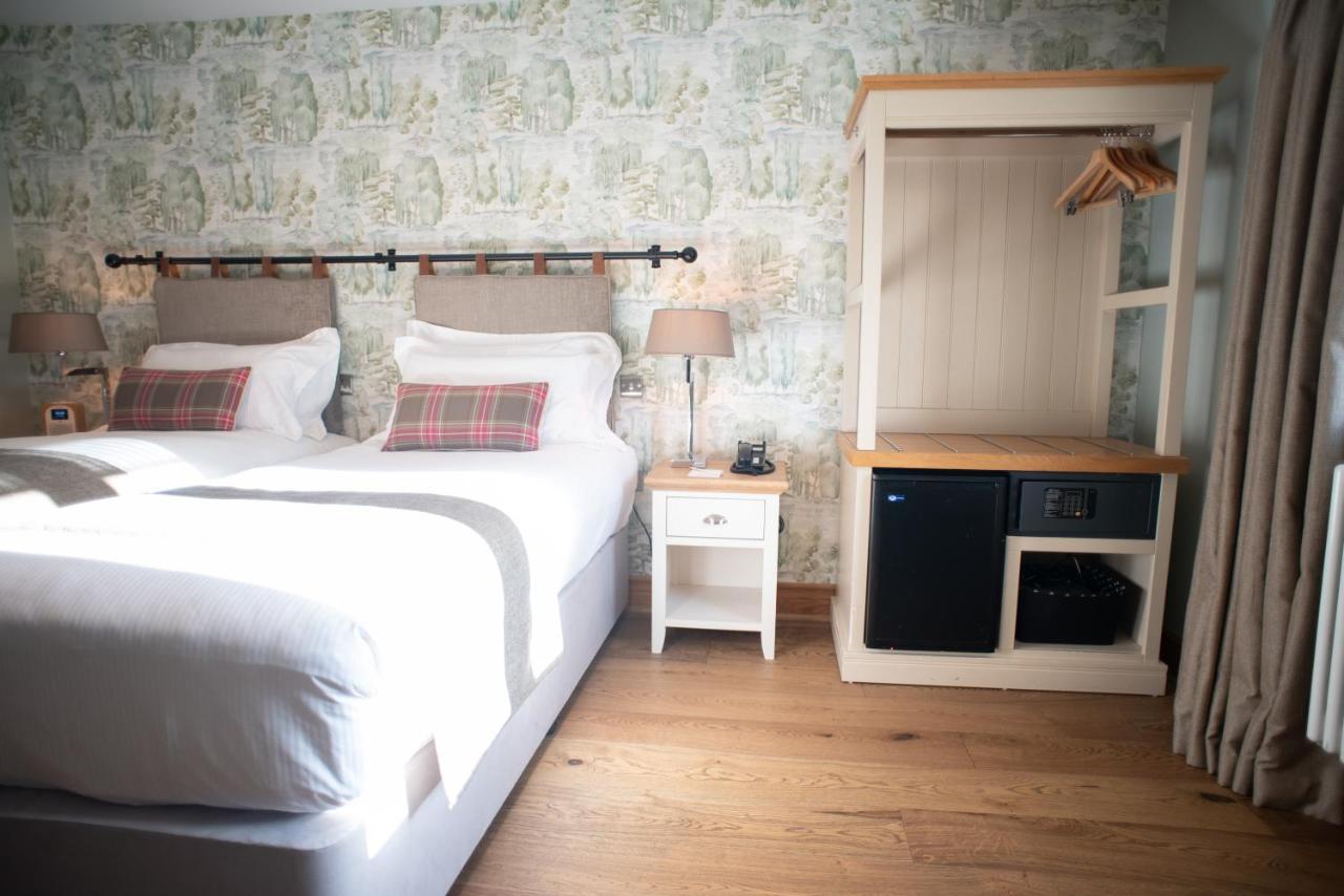 Cromwell Arms Country Pub With Rooms Romsey Eksteriør billede