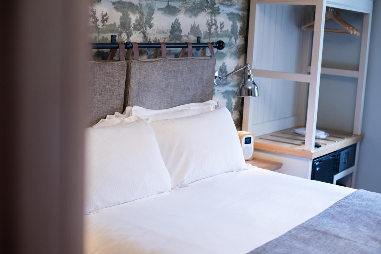 Cromwell Arms Country Pub With Rooms Romsey Eksteriør billede