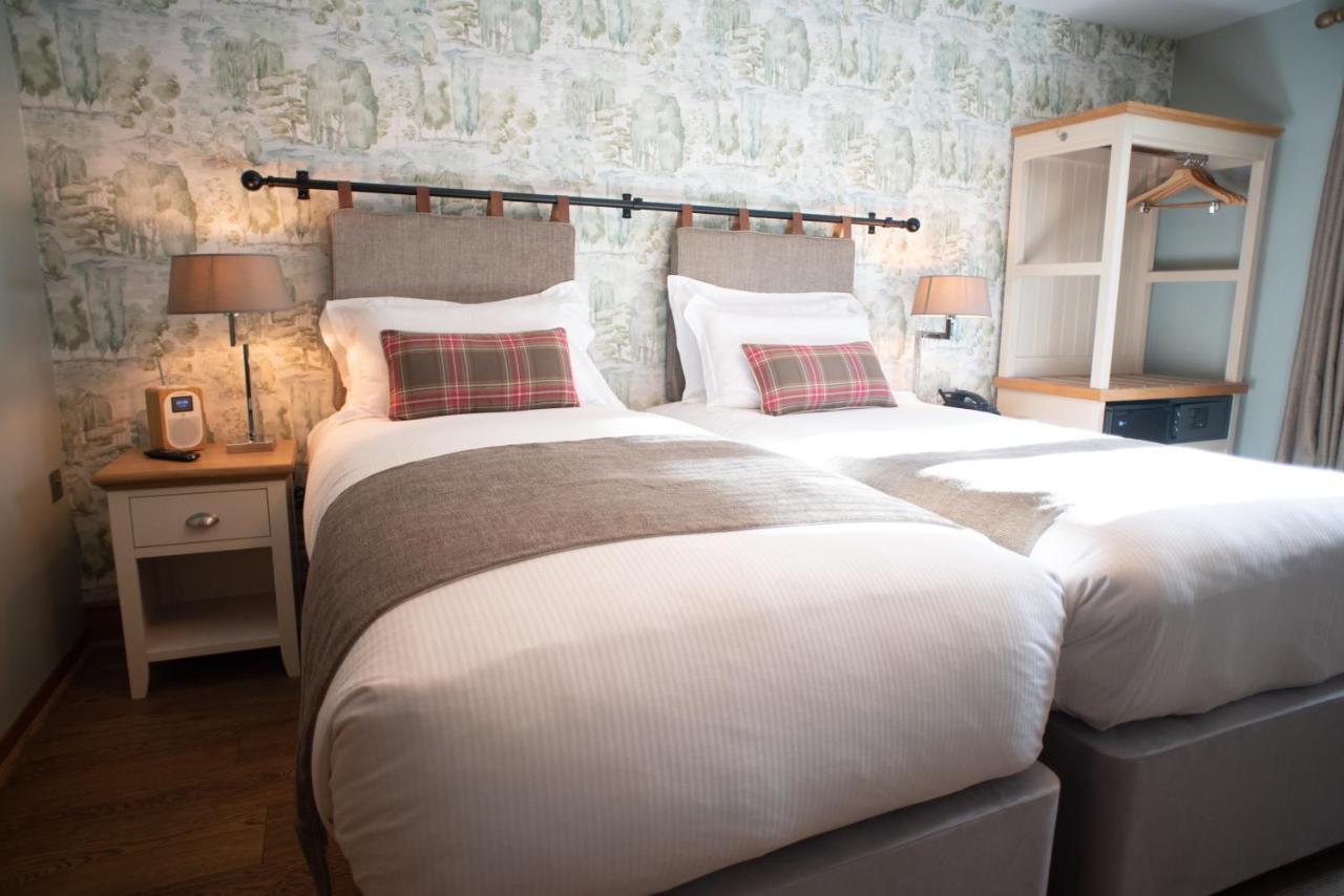 Cromwell Arms Country Pub With Rooms Romsey Eksteriør billede